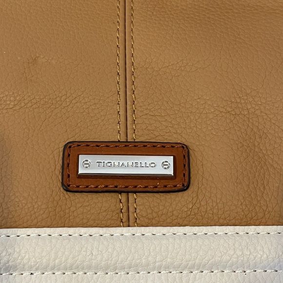 Tignanello Tan Cream Crossbody Leather Bag Outside Card Slots Wallet - Picture 3 of 7